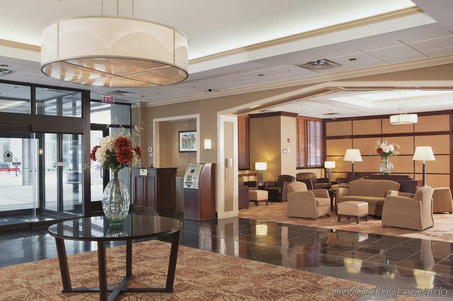 Doubletree By Hilton Hotel & Suites Джърси Сити Екстериор снимка